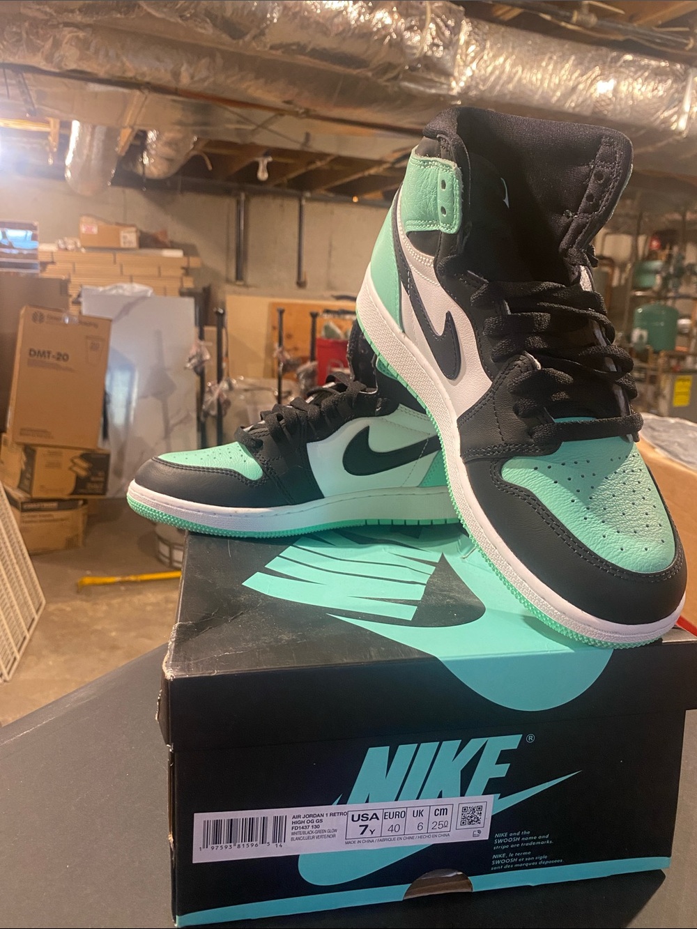 Nike Air Jordan 1 High Mint Black White